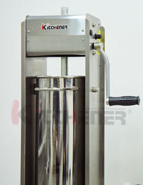 Embutidora comercial de la salchicha del llenador de la salchicha 3L, máquina del fabricante de la carne de la velocidad dual 7LB